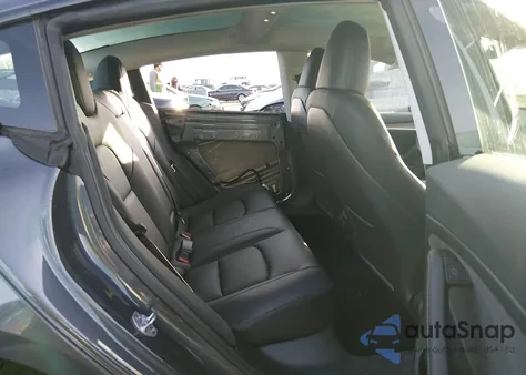 2023 Tesla Model 3 Rear-Wheel Drive z USA, uszkodzony, nr VIN 5YJ3E1EA7PF705041